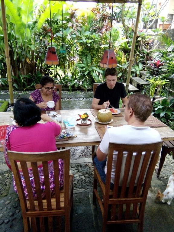 Bed and Breakfast Manada Guesthouae Ubud Exterior foto