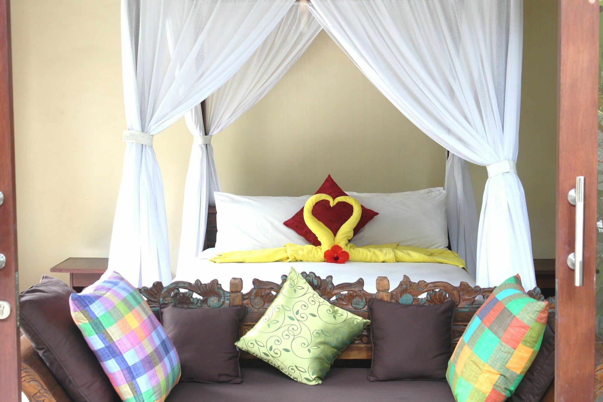 Bed and Breakfast Manada Guesthouae Ubud Exterior foto